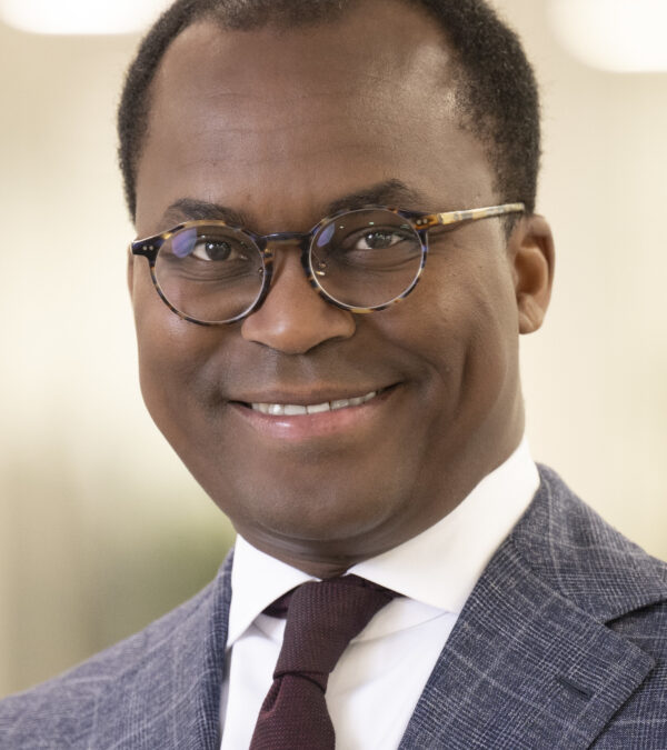 Carlos Apapoe
